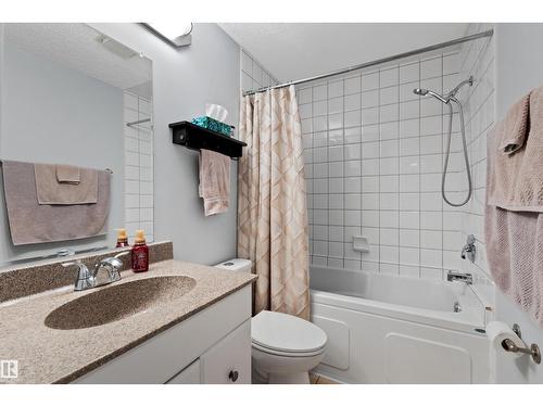 40 Windsor Cr, St. Albert, AB - Indoor Photo Showing Bathroom