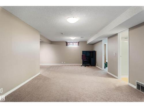 40 Windsor Cr, St. Albert, AB - Indoor