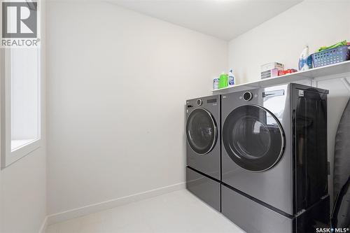 112 Forsey Avenue, Saskatoon, SK - Indoor Photo Showing Laundry Room