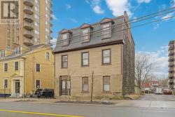 5274 Morris Street  Halifax, NS B3J 1B4