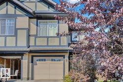 745 EAGLESON CR NW  Edmonton, AB T6M 0V2