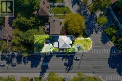 221 HANNA ROAD  Toronto, ON M4G 3P2