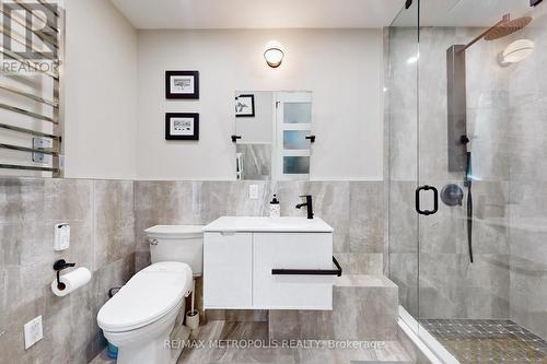 64 Mandel Crescent, Richmond Hill, ON - Indoor Photo Showing Bathroom