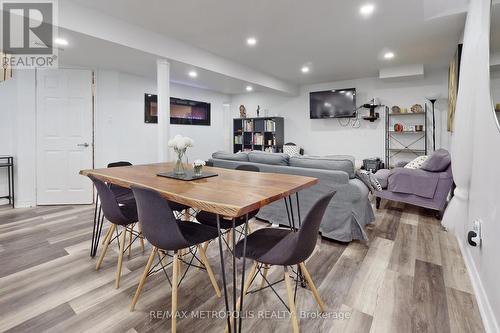 64 Mandel Crescent, Richmond Hill, ON - Indoor Photo Showing Dining Room
