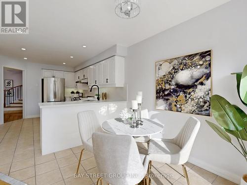 15 Futura Avenue, Richmond Hill, ON - Indoor Photo Showing Dining Room
