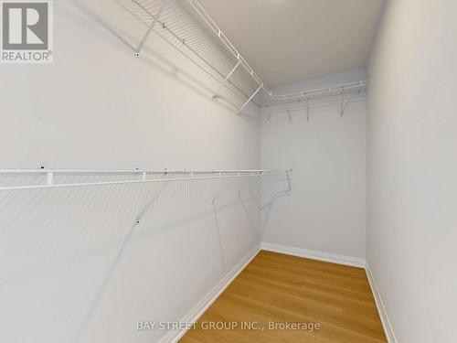 15 Futura Avenue, Richmond Hill, ON - Indoor With Storage