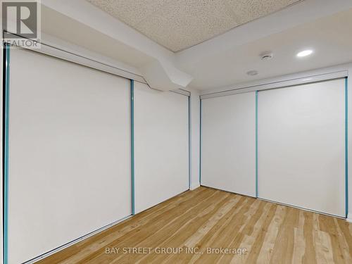 15 Futura Avenue, Richmond Hill, ON - Indoor Photo Showing Other Room