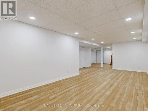 15 Futura Avenue, Richmond Hill, ON - Indoor