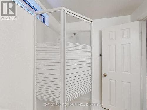 15 Futura Avenue, Richmond Hill, ON - 