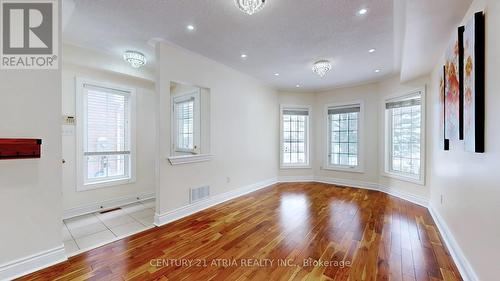 68 Walkview Crescent, Richmond Hill, ON - Indoor Photo Showing Other Room