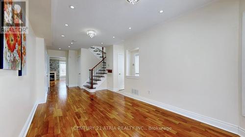 68 Walkview Crescent, Richmond Hill, ON - Indoor Photo Showing Other Room