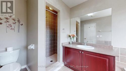 68 Walkview Crescent, Richmond Hill, ON - Indoor Photo Showing Bathroom