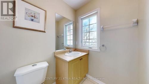 68 Walkview Crescent, Richmond Hill, ON - Indoor Photo Showing Bathroom