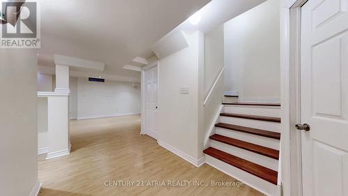 68 Walkview Crescent, Richmond Hill, ON - Indoor Photo Showing Other Room