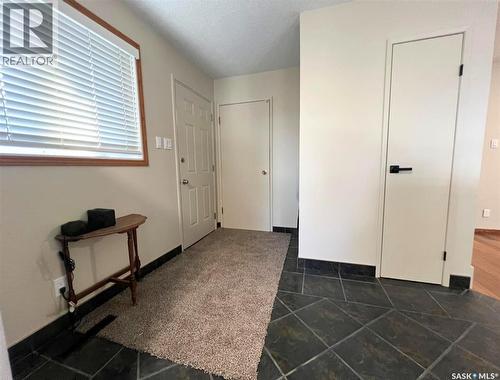 1200 Dahl Street E, Swift Current, SK - Indoor Photo Showing Other Room