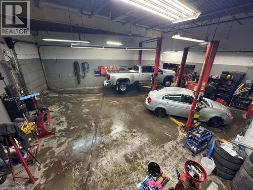 View of garage - 1659 Victoria Street N, Kitchener, ON 