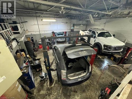 View of garage - 1659 Victoria Street N, Kitchener, ON 