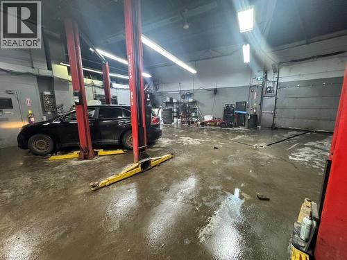 View of garage - 1659 Victoria Street N, Kitchener, ON 