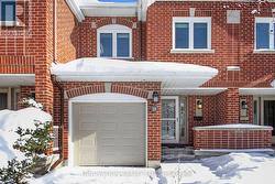 3 - 59 DALECROFT CRESCENT  Ottawa, ON K2G 5V7