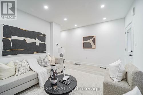 47 Eldon Avenue, Toronto, ON - Indoor