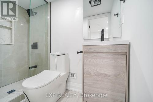 47 Eldon Avenue, Toronto, ON -  Photo Showing Bathroom