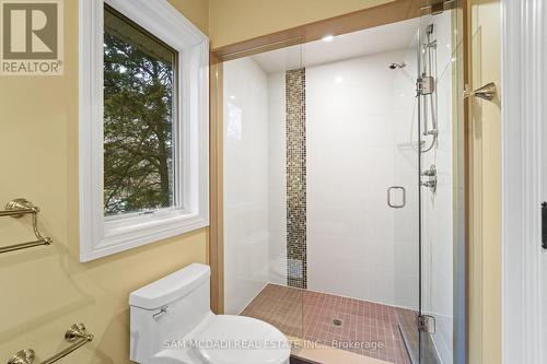 1286 Woodeden Drive, Mississauga, ON - Indoor Photo Showing Bathroom