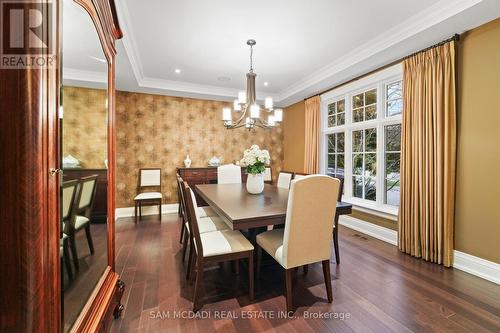 1286 Woodeden Drive, Mississauga, ON - Indoor Photo Showing Dining Room