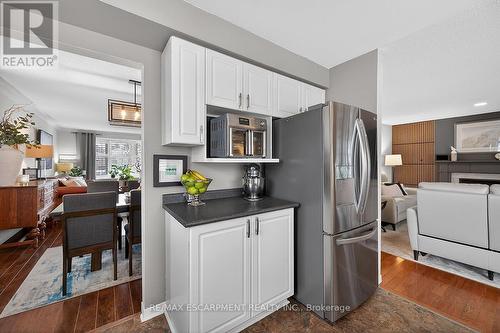 8316 Twenty Road E, Hamilton, ON - Indoor Photo Showing Kitchen