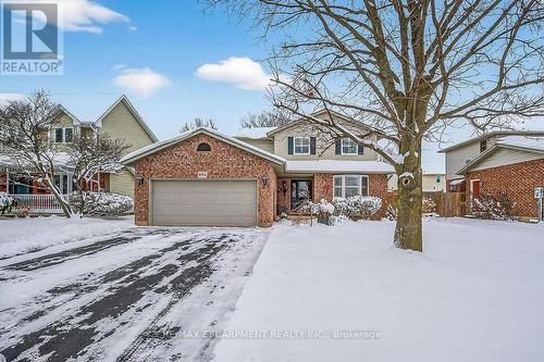 8316 Twenty Road E, Hamilton, ON - Outdoor With Facade
