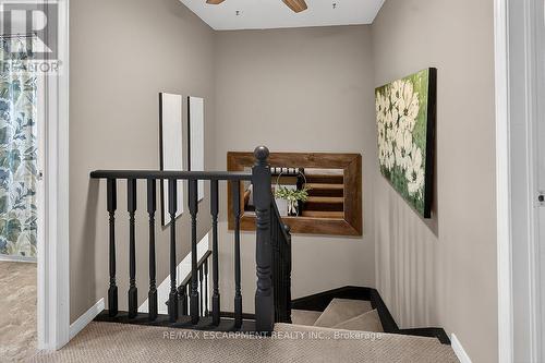 8316 Twenty Road E, Hamilton, ON - Indoor Photo Showing Other Room