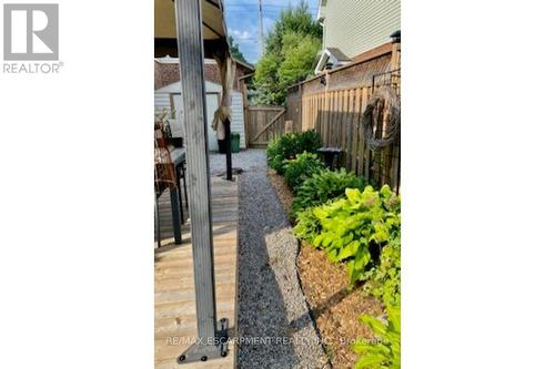 8316 Twenty Road E, Hamilton, ON - Outdoor