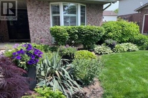 8316 Twenty Road E, Hamilton, ON - Outdoor