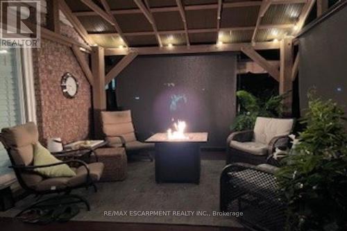 8316 Twenty Road E, Hamilton, ON - Indoor