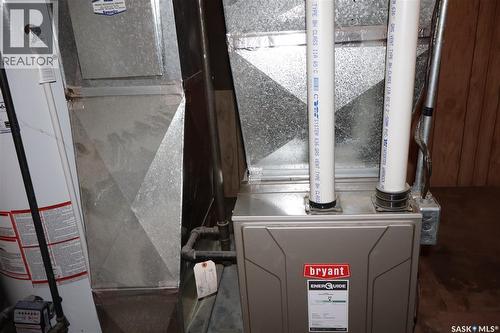 2 2Nd Street E, Willow Bunch, SK - Indoor Photo Showing Basement