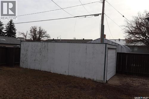 2 2Nd Street E, Willow Bunch, SK - Outdoor