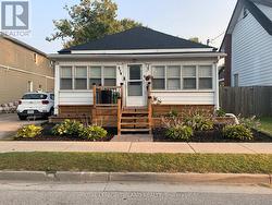 976 DAME STREET  London East (East L), ON N5Z 1M6