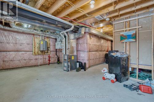 1323 Michael Circle, London East (East D), ON - Indoor Photo Showing Basement