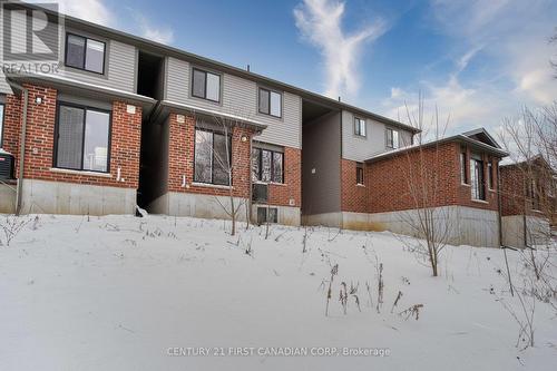 1323 Michael Circle, London East (East D), ON - Outdoor