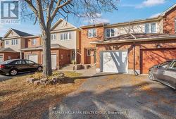 93 CEDAROCK DRIVE  Ottawa, ON K2M 2H5