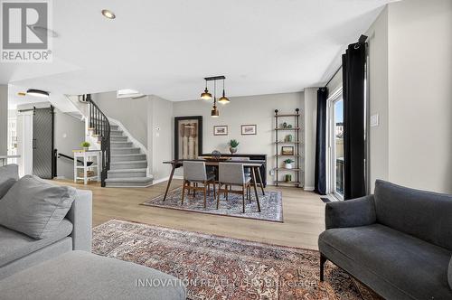 23 Abaca Way, Ottawa, ON - Indoor Photo Showing Living Room