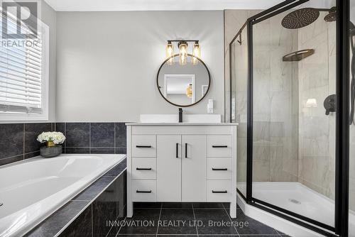 23 Abaca Way, Ottawa, ON - Indoor Photo Showing Bathroom