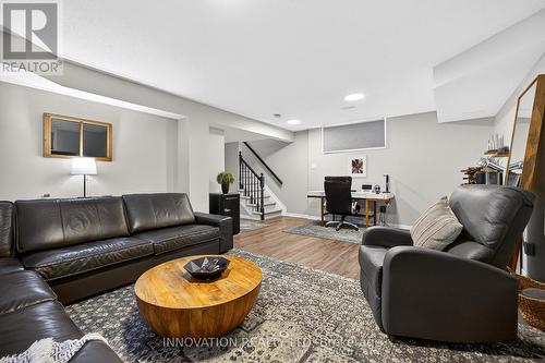 23 Abaca Way, Ottawa, ON - Indoor Photo Showing Living Room
