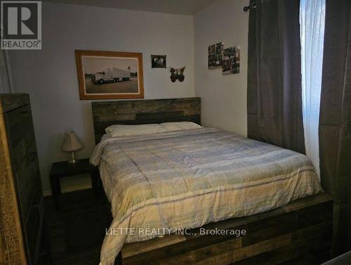 MASTER BEDROOM - 823 Bedford Street N, Cornwall, ON - Indoor Photo Showing Bedroom