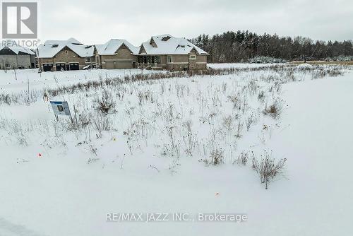 72 Ormiston Street, Clarington, ON 