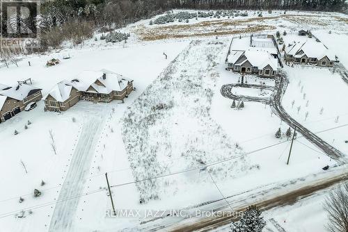 72 Ormiston Street, Clarington, ON 