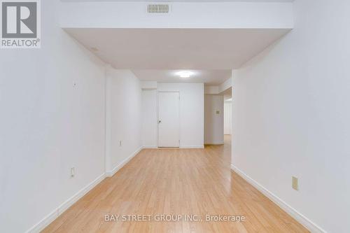 5166 Des Jardines Drive, Burlington, ON - Indoor Photo Showing Other Room