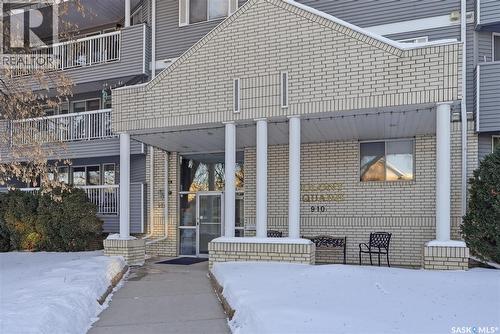 107 910 9Th Street E, Saskatoon, SK - Outdoor With Balcony