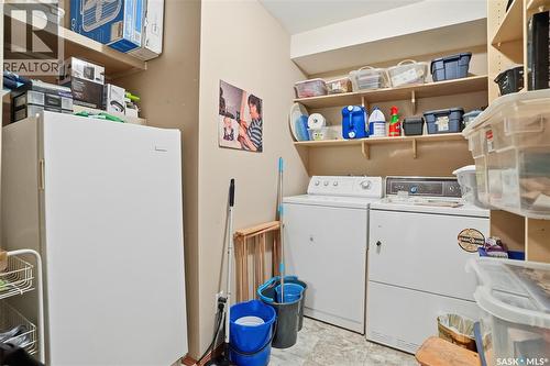 107 910 9Th Street E, Saskatoon, SK - Indoor Photo Showing Laundry Room