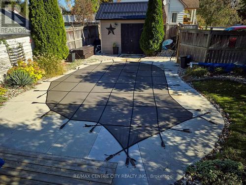 32 Third Avenue, St. Thomas, ON - Outdoor With Deck Patio Veranda