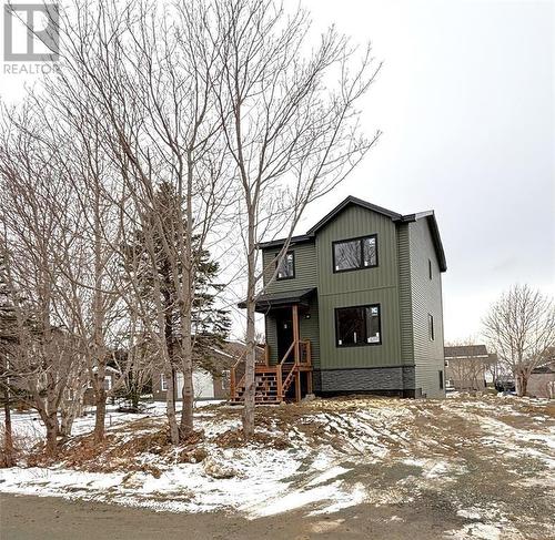 8B Alder Place  St. John's, NL A1A 4Y1